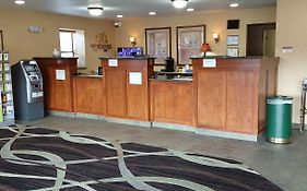 Lavissh Inn And Suites